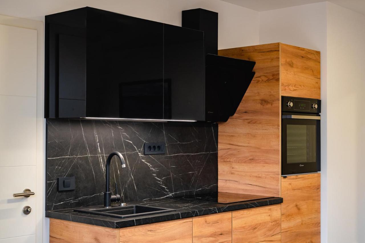 Apartments Luxury Ad Jesenice Exterior foto